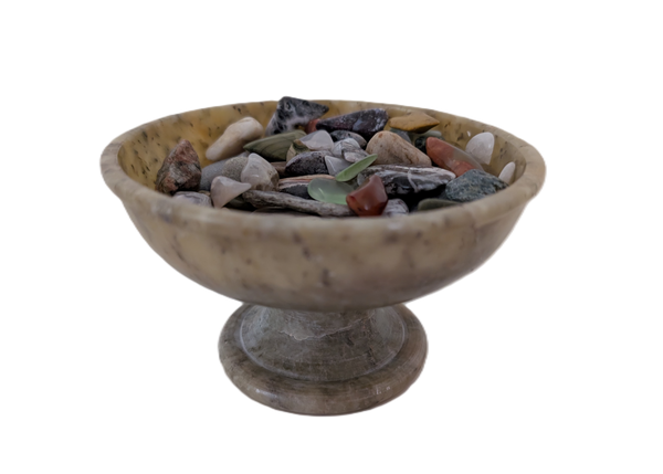 incense curner with stones